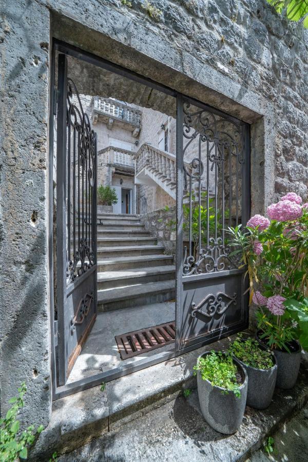 Villa Burovic بيراتس المظهر الخارجي الصورة